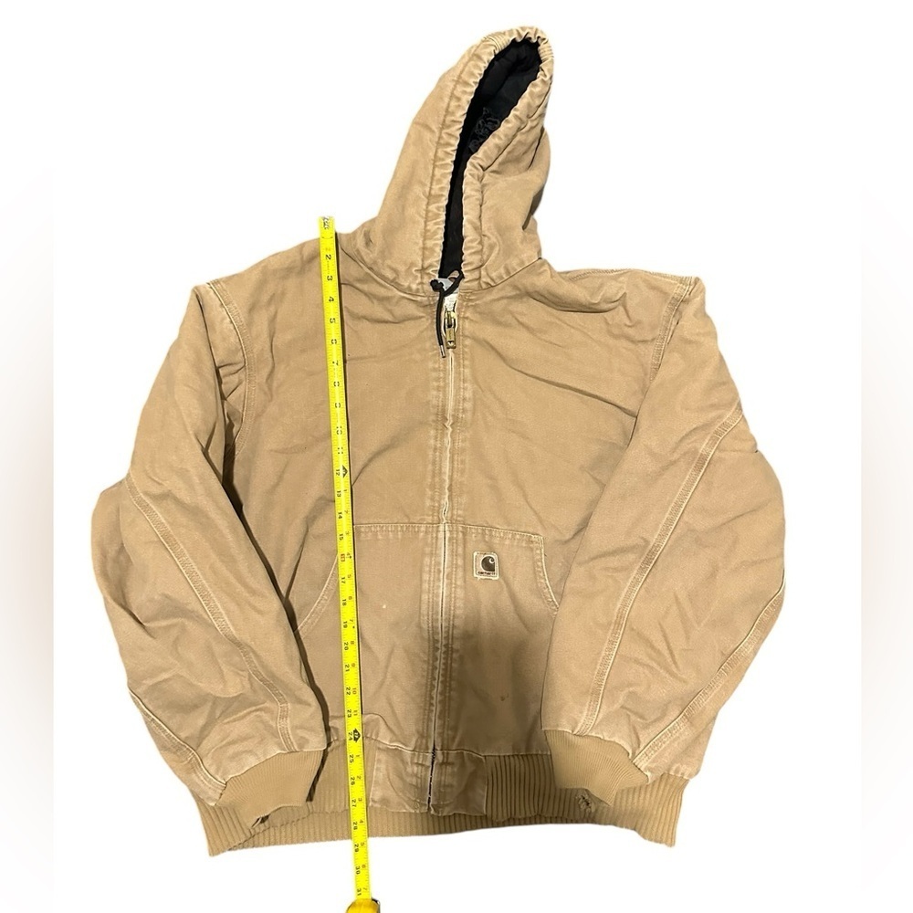 Carhatt men jacket size medium